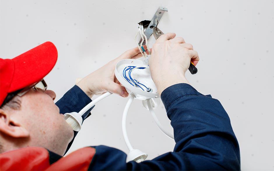 tarif horaire d'un électricien Paris 12